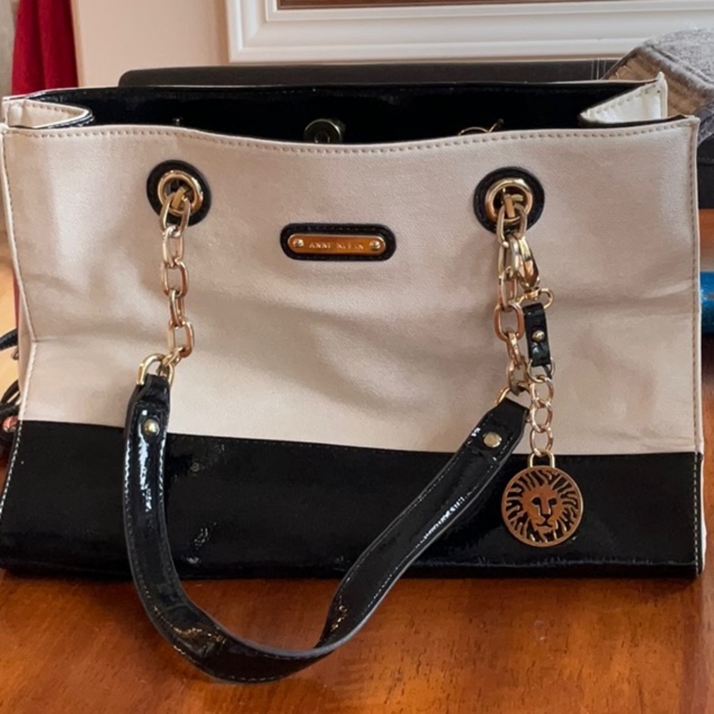 Anne Klein handbag purse